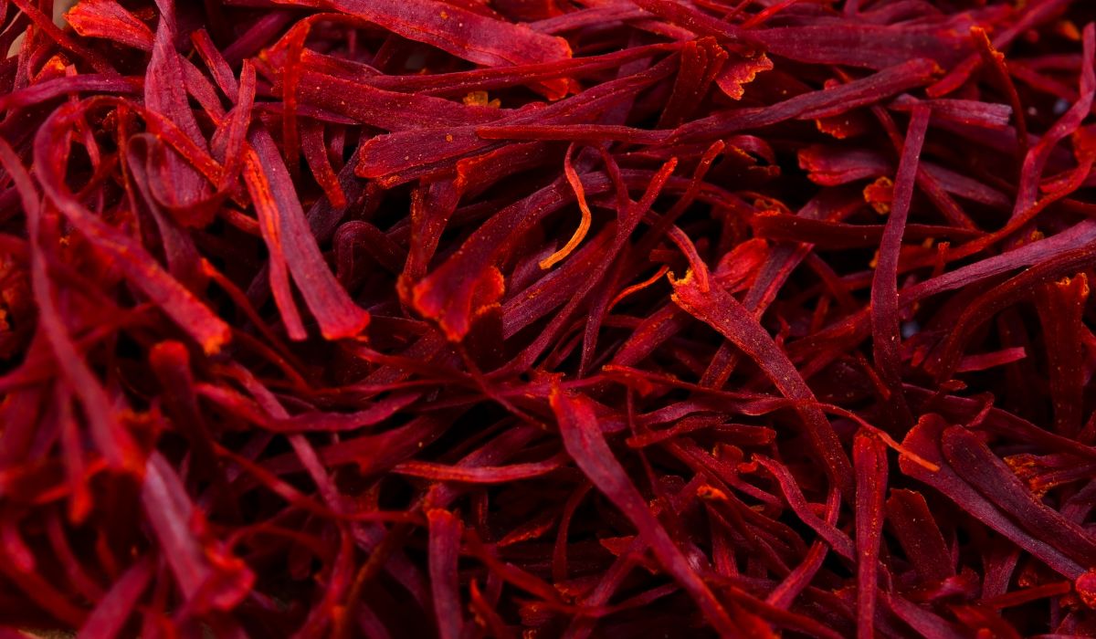 How To Make Saffron  Water For Weight Loss | ChildArticle